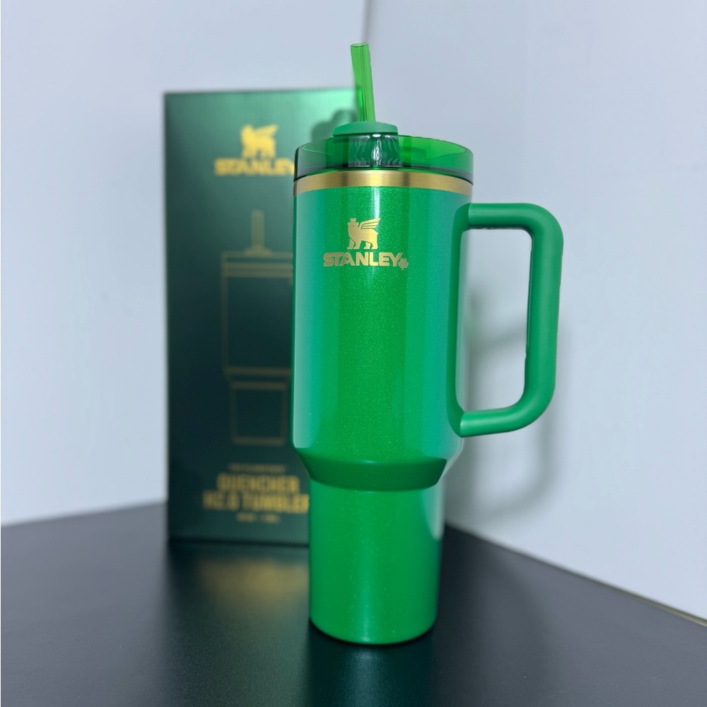 STANLEY ST. PATRICK'S DAY QUENCHER H2.0 FLOWSTATE 40OZ TUMBLER